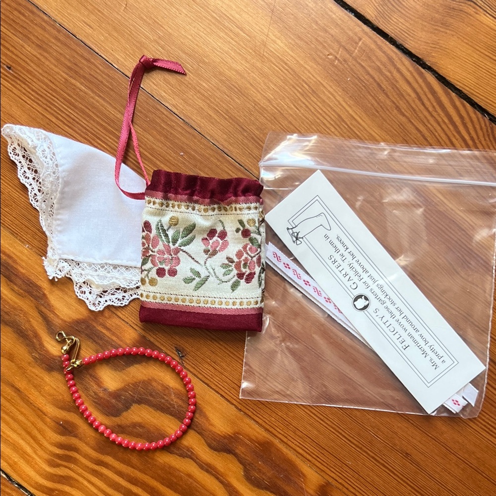 Vintage American Girl Felicity accessories